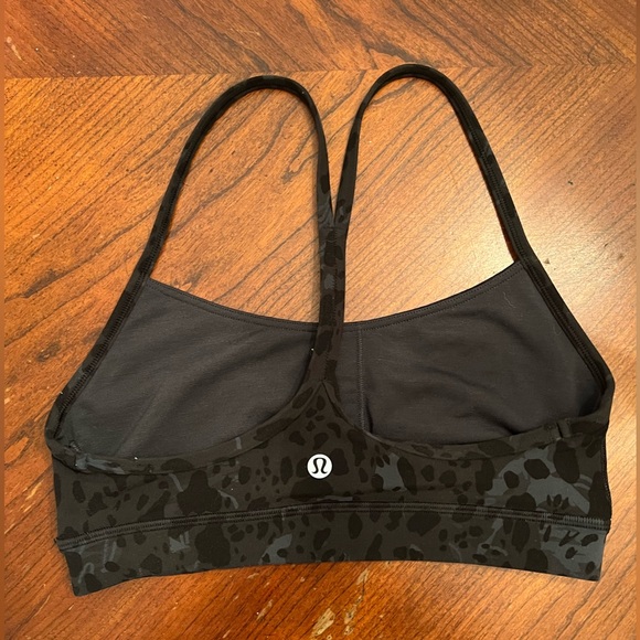 Lululemon Flow Y Bra Nulu Light Support NWOT - Picture 2 of 2